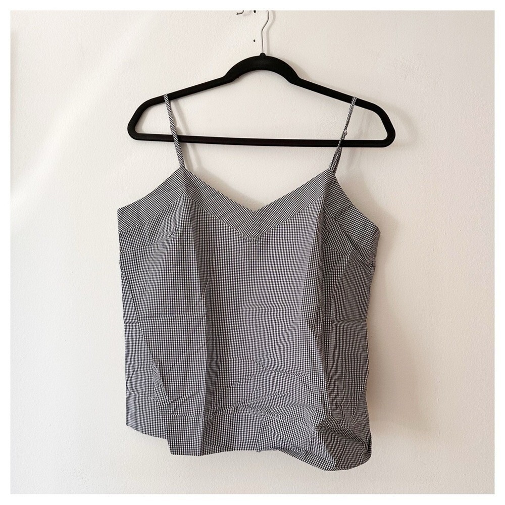 NWT Gilber Gilmore Black/White Gingham cami  size‎ large
